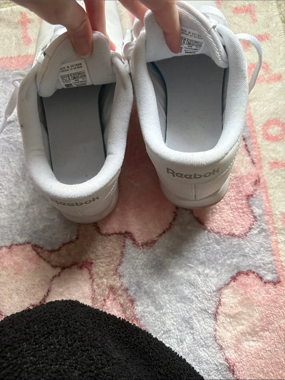Reebok classic White Leather Sneakers